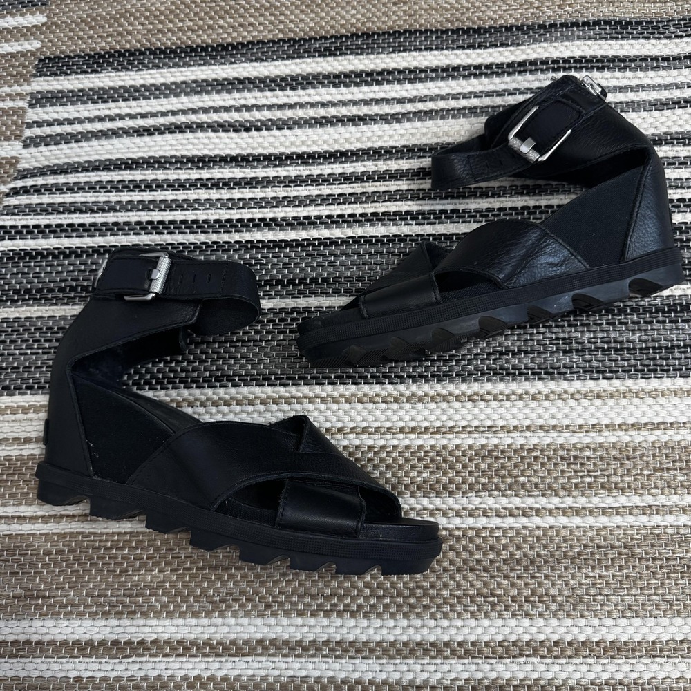 Sorel Sandals Womens Size‎ 9 Black Leather Joanie II Ankle Strap Wedge Lug Sole